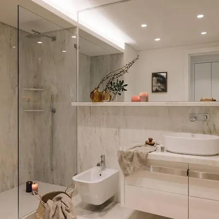 Asta - 2 Bedrooms In Santo Antonio *