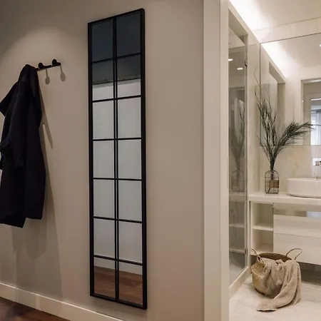 Asta - 2 Bedrooms In Santo Antonio Lissabon